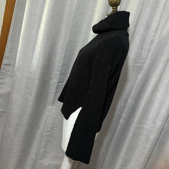 EUC Calvin Klein Sweater-Sz XS-Turtle Neck-Semi Cropped-Salt & Pepper-Wool Blend - Picture 6 of 16